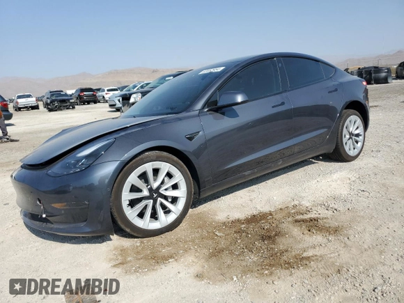 2021 Tesla Model 3 Long Range z VIN 5YJ3E1EB0MF005205, wystawiony jako Copart lot #63552954 z przebiegiem 24 691 mil mil oraz Szkoda całkowita • Salvage title. Historia ofert i sprzedaży dostępna na DreamBid. Obrazek 1.