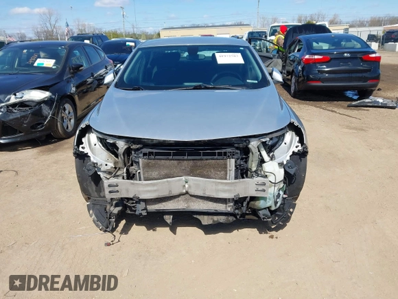 2018 Chevrolet Malibu LT with VIN 1G1ZD5ST8JF140336, listed as a IAAI auction lot 41972587 with 318,514 mi miles and . Bid and sale history available at DreamBid. Image 13.