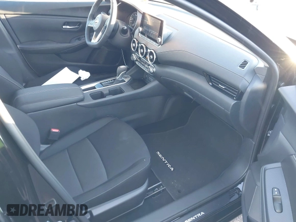 2024 Nissan Sentra SV with VIN 3N1AB8CVXRY367062, listed as a IAAI auction lot 40881630 with 39 mi miles and . Bid and sale history available at DreamBid. Image 5.