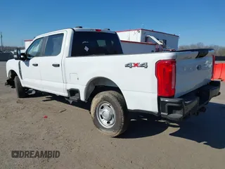 2023 Ford F-250 XL with VIN 1FT7W2BA9PEC16943, listed as a IAAI auction lot 41688677 with 7,668 mi miles and . Bid and sale history available at DreamBid. Image 3.
