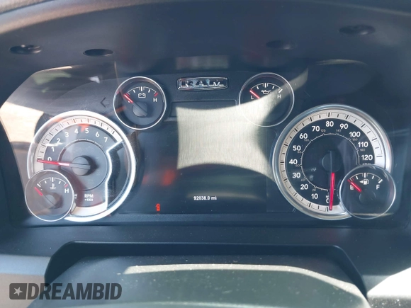 2017 Ram 1500 Big Horn z VIN 3C6RR7LTXHG608439, wystawiony jako IAAI lot #42239600 z przebiegiem 92 038 mil mil oraz . Historia ofert i sprzedaży dostępna na DreamBid. Obrazek 7.