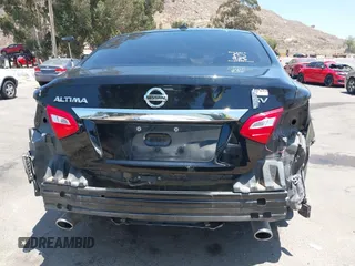 2017 Nissan Altima SV with VIN 1N4AL3AP7HC224570, listed as a IAAI auction lot 42620176 with 81,032 mi miles and . Bid and sale history available at DreamBid. Image 17.