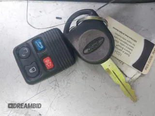 2006 Ford Explorer XLS с VIN 1FMEU62E26UA55326, выставлен на аукционе IAAI как лот 42056921 с пробегом 123 323 миль миль и . История ставок и продаж доступна на DreamBid. Изображение 11.