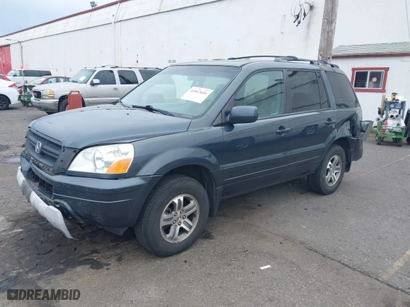 2004 Honda Pilot EX with VIN 2HKYF18444H583826, listed as a IAAI auction lot 41812601 with 196,846 mi miles. Bid and sale history available at carsss.com. Image 2.