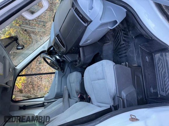 2015 Ford Transit with VIN 1FDBF8ZM9FKB32257, listed as a Copart auction lot 80655114 with 174,627 mi miles and Clean Title. Bid and sale history available at DreamBid. Image 5.