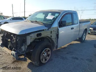 2004 Nissan Titan XE with VIN 1N6AA06A34N579377, listed as a IAAI auction lot 41725829 with 220,777 mi miles. Bid and sale history available at carsss.com. Image 17.