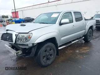 2008 Toyota Tacoma PreRunner with VIN 5TEJU62N88Z517191, listed as a IAAI auction lot 41515565 with 106,699 mi miles. Bid and sale history available at carsss.com. Image 18.