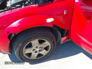 2006 Saturn VUE with VIN 5GZCZ53496S808485, listed as a IAAI auction lot 41672526 with 212,244 mi miles. Bid and sale history available at carsss.com. Image 6.