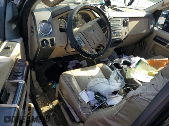 2010 Ford F-250 XL with VIN 1FTSW2B54AEB08685, listed as a Copart auction lot 54236555 with 205,897 mi miles and Salvage title. Bid and sale history available at DreamBid. Image 8.