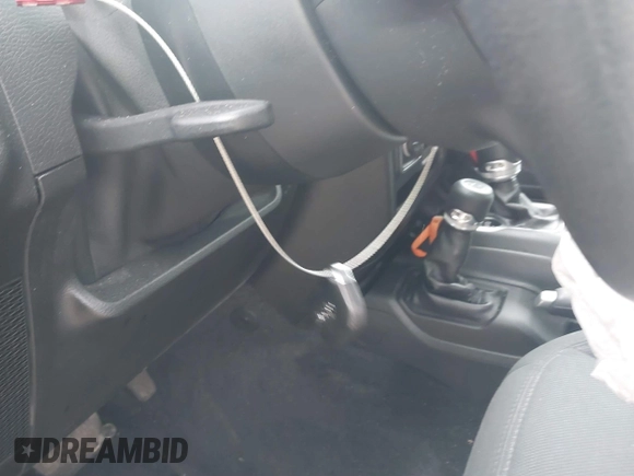 2019 Jeep Wrangler Unlimited Sport Altitude with VIN 1C4HJXDG0KW559807, listed as a IAAI auction lot 41790082 with 34,221 mi miles and . Bid and sale history available at DreamBid. Image 11.
