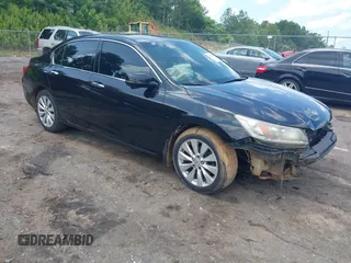 2015 Honda Accord Touring z VIN 1HGCR3F96FA002169, wystawiony jako IAAI lot #42430124 z przebiegiem 247 322 mil mil oraz . Historia ofert i sprzedaży dostępna na DreamBid. Obrazek 1.