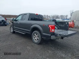 2015 Ford F-150 XLT with VIN 1FTEX1EP3FFC83139, listed as a IAAI auction lot 41956275 with 87,035 mi miles. Bid and sale history available at carsss.com. Image 3.