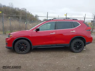 2017 Nissan Rogue SL with VIN 5N1AT2MV6HC804080, listed as a IAAI auction lot 42089037 with 80,398 mi miles. Bid and sale history available at carsss.com. Image 14.