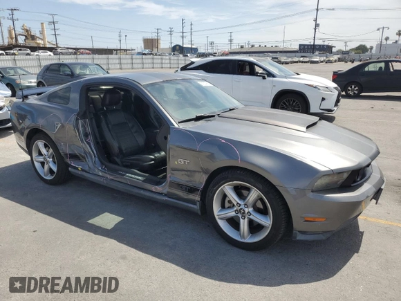2010 Ford Mustang GT with VIN 1ZVBP8CH6A5152256, listed as a Copart auction lot 57627965 with 91,864 mi miles and Salvage title. Bid and sale history available at DreamBid. Image 4.