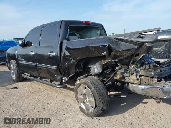 2011 Chevrolet Silverado 1500 LT with VIN 3GCPCSE04BG205555, listed as a IAAI auction lot 41876741 with 225,829 mi miles and . Bid and sale history available at DreamBid. Image 3.