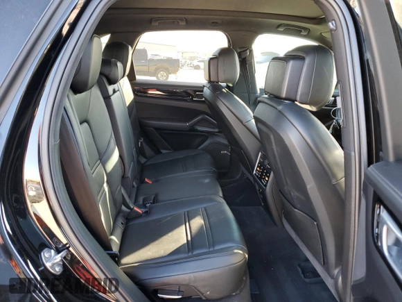 2020 Porsche Cayenne S z VIN WP1AB2AY4LDA28703, wystawiony jako Copart lot #80718034 z przebiegiem 35 003 mil mil oraz Szkoda całkowita • Salvage title. Historia ofert i sprzedaży dostępna na DreamBid. Obrazek 11.