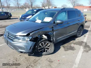 2021 Volkswagen Tiguan SE with VIN 3VV2B7AX3MM116529, listed as a IAAI auction lot 41839843 with 45,287 mi miles. Bid and sale history available at carsss.com. Image 18.