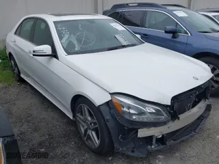 2016 Mercedes-Benz E-Class E 350 Sport with VIN WDDHF5KB3GB224252, listed as a IAAI auction lot 41572165 with 82,775 mi miles. Bid and sale history available at carsss.com. Image 1.
