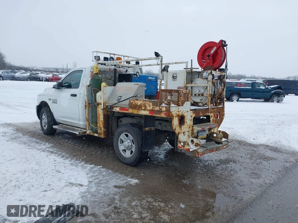 2014 Ram 2500 z VIN 3C7WR5AJ3EG225104, wystawiony jako IAAI lot #41397520 z przebiegiem 128 477 mil mil oraz . Historia ofert i sprzedaży dostępna na DreamBid. Obrazek 3.