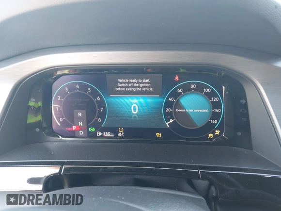 2024 Volkswagen Atlas SE z VIN 1V2KE2CA3RC243791, wystawiony jako IAAI lot #42037645 z przebiegiem 24 932 mil mil oraz . Historia ofert i sprzedaży dostępna na DreamBid. Obrazek 7.