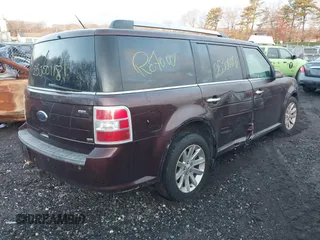 2009 Ford Flex SEL with VIN 2FMEK62C29BA58192, listed as a IAAI auction lot 41495176 with 999,999 mi miles. Bid and sale history available at carsss.com. Image 4.