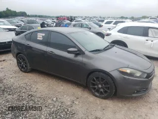 2015 Dodge Dart SXT with VIN 1C3CDFBB0FD345392, listed as a Copart auction lot 58417845 with 304,981 mi miles and Clean title. Bid and sale history available at DreamBid. Image 4.