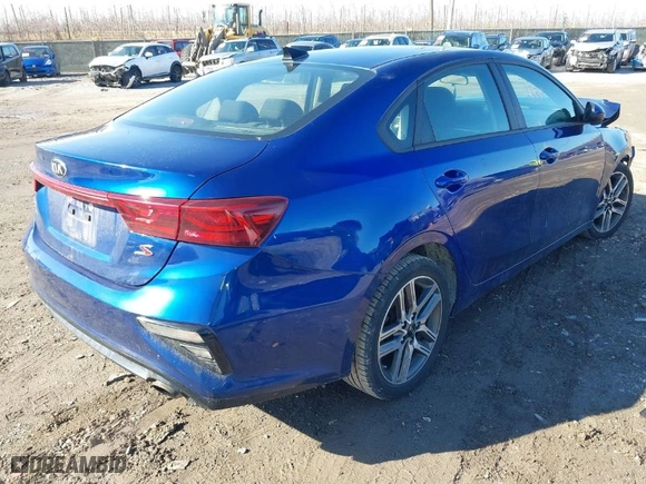 2019 Kia Forte S with VIN 3KPF34AD1KE021427, listed as a IAAI auction lot 41741337 with 285,620 mi miles. Bid and sale history available at carsss.com. Image 4.