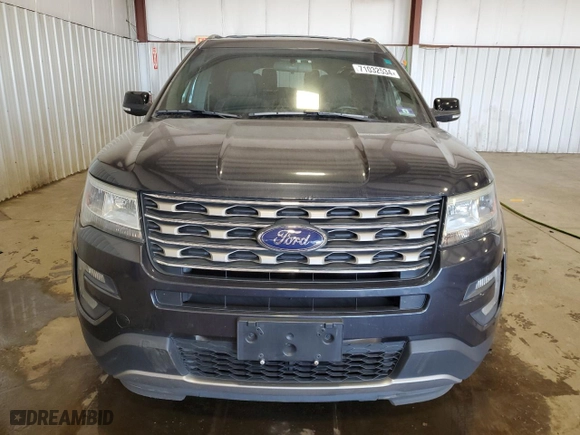 2017 Ford Explorer XLT with VIN 1FM5K8DH5HGB03203, listed as a Copart auction lot 71032534 with 132,094 mi miles and Salvage Title. Bid and sale history available at carsss.com. Image 5.