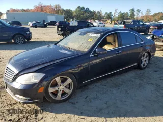 2013 Mercedes-Benz S-Class S 550 with VIN WDDNG9EB7DA506592, listed as a Copart auction lot 82315754 with 0 mi miles and Salvage Title. Bid and sale history available at carsss.com. Image 1.