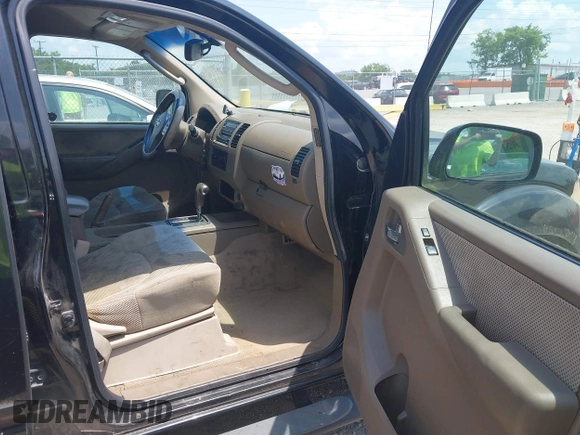 2007 Nissan Frontier SE with VIN 1N6AD07U57C422529, listed as a IAAI auction lot 42547386 with 242,955 mi miles and . Bid and sale history available at DreamBid. Image 5.