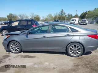 2011 Hyundai Sonata Limited with VIN 5NPEC4AC1BH123194, listed as a IAAI auction lot 41997823 with 187,897 mi miles and . Bid and sale history available at carsss.com. Image 14.