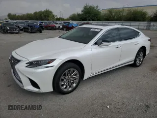 2018 Lexus LS with VIN JTHC51FF4J5001882, listed as a Copart auction lot 63924304 with 30,140 mi miles and Salvage Title. Bid and sale history available at carsss.com. Image 1.