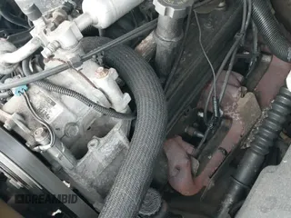 1996 Chevrolet Silverado 1500 с VIN 2GCEC19MXT1108899, выставлен на аукционе IAAI как лот 43578435 с пробегом 314 716 миль миль и . История ставок и продаж доступна на DreamBid. Изображение 12.