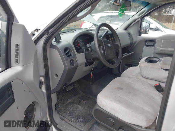 2006 Ford F-150 XL с VIN 1FTRF12W36NA13897, выставлен на аукционе IAAI как лот 41705148 с пробегом 228 585 миль миль и . История ставок и продаж доступна на DreamBid. Изображение 5.