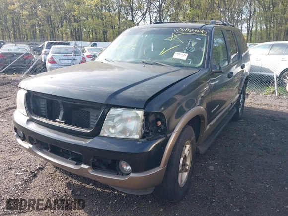 2002 Ford Explorer Eddie Bauer with VIN 1FMDU74W12UA47929, listed as a IAAI auction lot 42185095 with Not provided miles and . Bid and sale history available at DreamBid. Image 2.