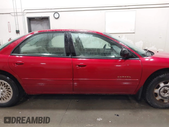 1997 Chrysler Concorde z VIN 2C3HD56F5VH686947, wystawiony jako IAAI lot #41990264 z przebiegiem 156 336 mil mil oraz . Historia ofert i sprzedaży dostępna na DreamBid. Obrazek 13.