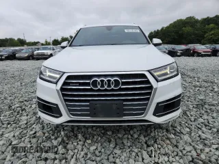 2017 Audi Q7 Premium Plus with VIN WA1LAAF79HD007810, listed as a Copart auction lot 65116745 with 193,643 mi miles and Clean title. Bid and sale history available at DreamBid. Image 5.