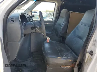 2006 Ford Econoline Cargo with VIN 1FTSS34L86HA69960, listed as a Copart auction lot 76136884 with 302,562 mi miles and Salvage Title. Bid and sale history available at DreamBid. Image 7.