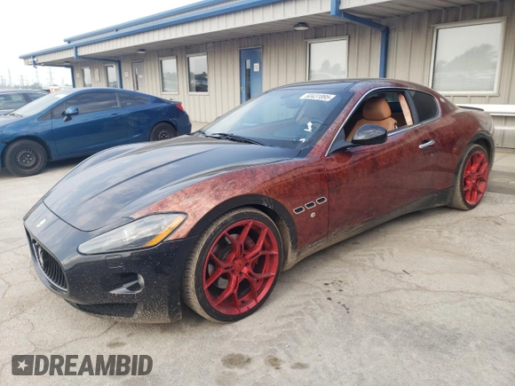 2009 Maserati GranTurismo с VIN ZAMGJ45A790044249, выставлен на аукционе Copart как лот 60431895 с пробегом 37 955 миль миль и Чистый • Clean title. История ставок и продаж доступна на DreamBid. Изображение 1.
