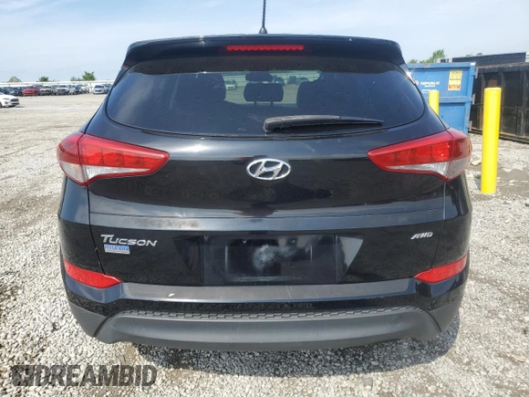 2018 Hyundai Tucson SE z VIN KM8J2CA40JU639194, wystawiony jako Copart lot #55076005 z przebiegiem 123 134 mil mil oraz Czysty tytuł • Clean title. Historia ofert i sprzedaży dostępna na DreamBid. Obrazek 6.