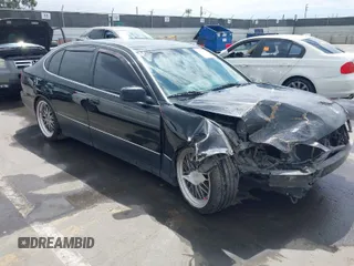 2002 Lexus GS 300 with VIN JT8BD69S720172175, listed as a IAAI auction lot 42033604 with 245,150 mi miles and . Bid and sale history available at carsss.com. Image 1.