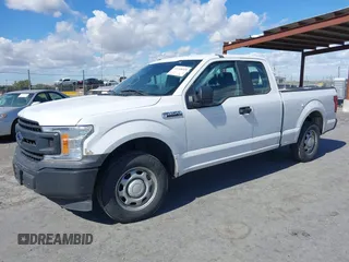 2018 Ford F-150 XL с VIN 1FTEX1CB3JKC85027, выставлен на аукционе IAAI как лот 42248025 с пробегом 260 593 миль миль и . История ставок и продаж доступна на DreamBid. Изображение 17.