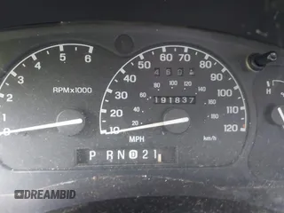 1998 Ford Ranger XL z VIN 1FTYR14U0WPB44479, wystawiony jako IAAI lot #42534265 z przebiegiem Nie podano mil oraz . Historia ofert i sprzedaży dostępna na DreamBid. Obrazek 7.