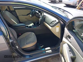 2014 Kia Optima LX with VIN KNAGM4AD7E5065723, listed as a IAAI auction lot 42551879 with 106,206 mi miles and . Bid and sale history available at DreamBid. Image 5.
