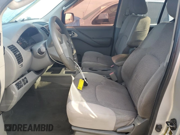 2007 Nissan Frontier SE z VIN 1N6AD07U37C453102, wystawiony jako Copart lot #43438385 z przebiegiem 169 320 mil mil oraz Szkoda całkowita • Salvage title. Historia ofert i sprzedaży dostępna na DreamBid. Obrazek 7.