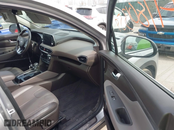 2020 Hyundai Santa Fe Limited with VIN 5NMS5CAA8LH280600, listed as a IAAI auction lot 41801359 with 61,519 mi miles. Bid and sale history available at carsss.com. Image 5.