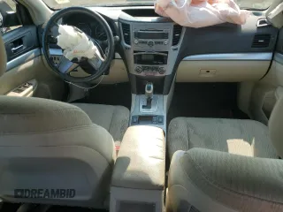 2010 Subaru Legacy Premium All-Weather Anniversary с VIN 4S3BMBC64A3226230, выставлен на аукционе Copart как лот 63325395 с пробегом Не указан миль и Списание • Salvage title. История ставок и продаж доступна на DreamBid. Изображение 8.