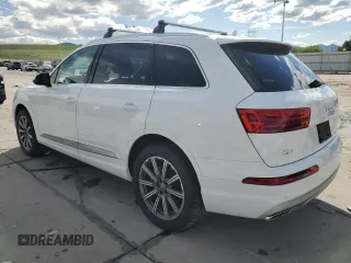 2019 Audi Q7 Premium Plus with VIN WA1LHAF75KD021660, listed as a Copart auction lot 57448675 with 70,411 mi miles and Salvage title. Bid and sale history available at DreamBid. Image 2.