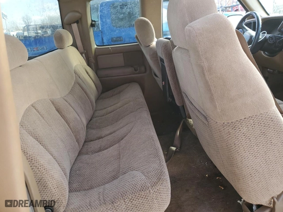 1999 Chevrolet Silverado 1500 LS with VIN 1GCEC19V9XZ181526, listed as a Copart auction lot 42849824 with 290,859 mi miles and Salvage Title. Bid and sale history available at carsss.com. Image 10.