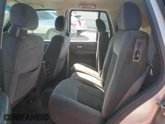 2009 GMC Envoy SLE z VIN 1GKDS33S292130250, wystawiony jako Copart lot #53634415 z przebiegiem Nie podano mil oraz Szkoda całkowita • Salvage title. Historia ofert i sprzedaży dostępna na DreamBid. Obrazek 10.